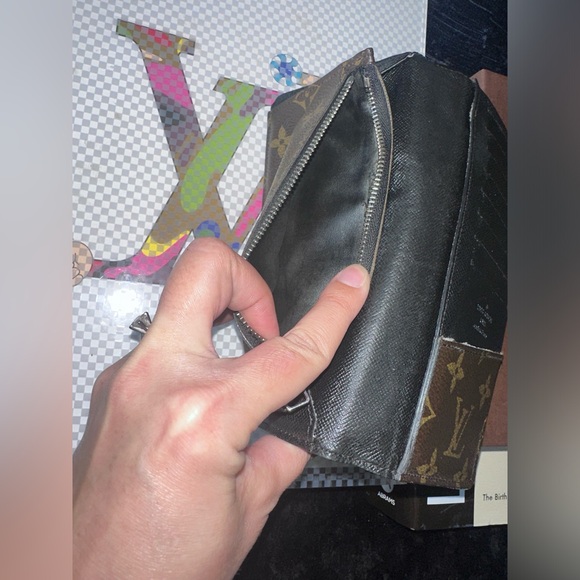 Louis Vuitton Macassar Brazza Continental Bifold Wallet - Picture 14 of 16